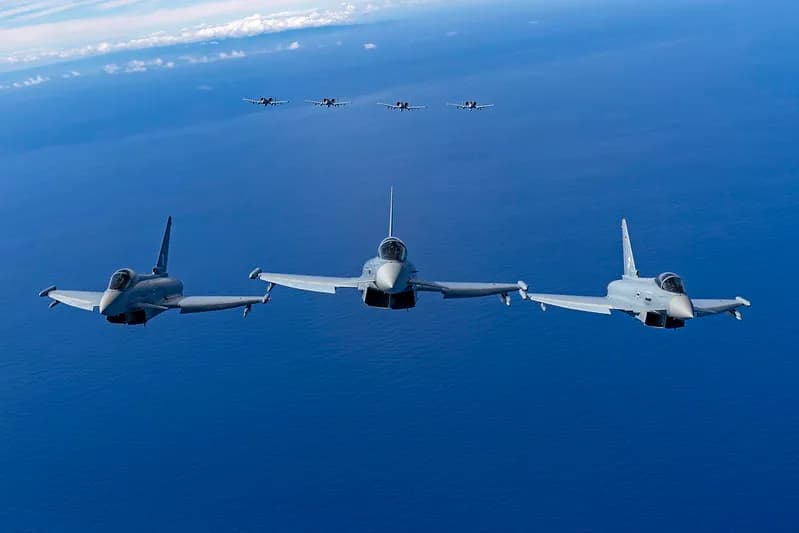 Airplane alt text from CMS